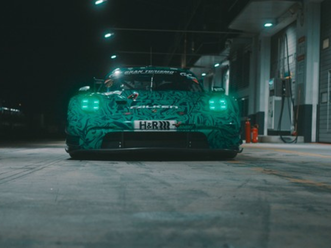 Novo porsche Falken Motorsports